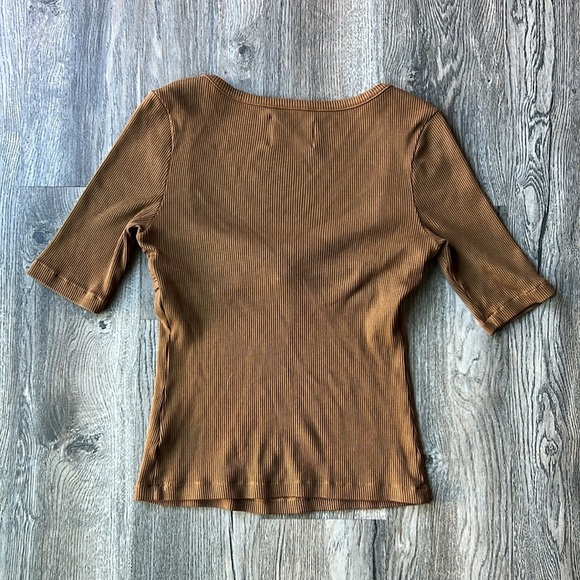 Citizens of Humanity Top Brown Parie Twist Top Size Medium Short Sleeve - Picture 11 of 15